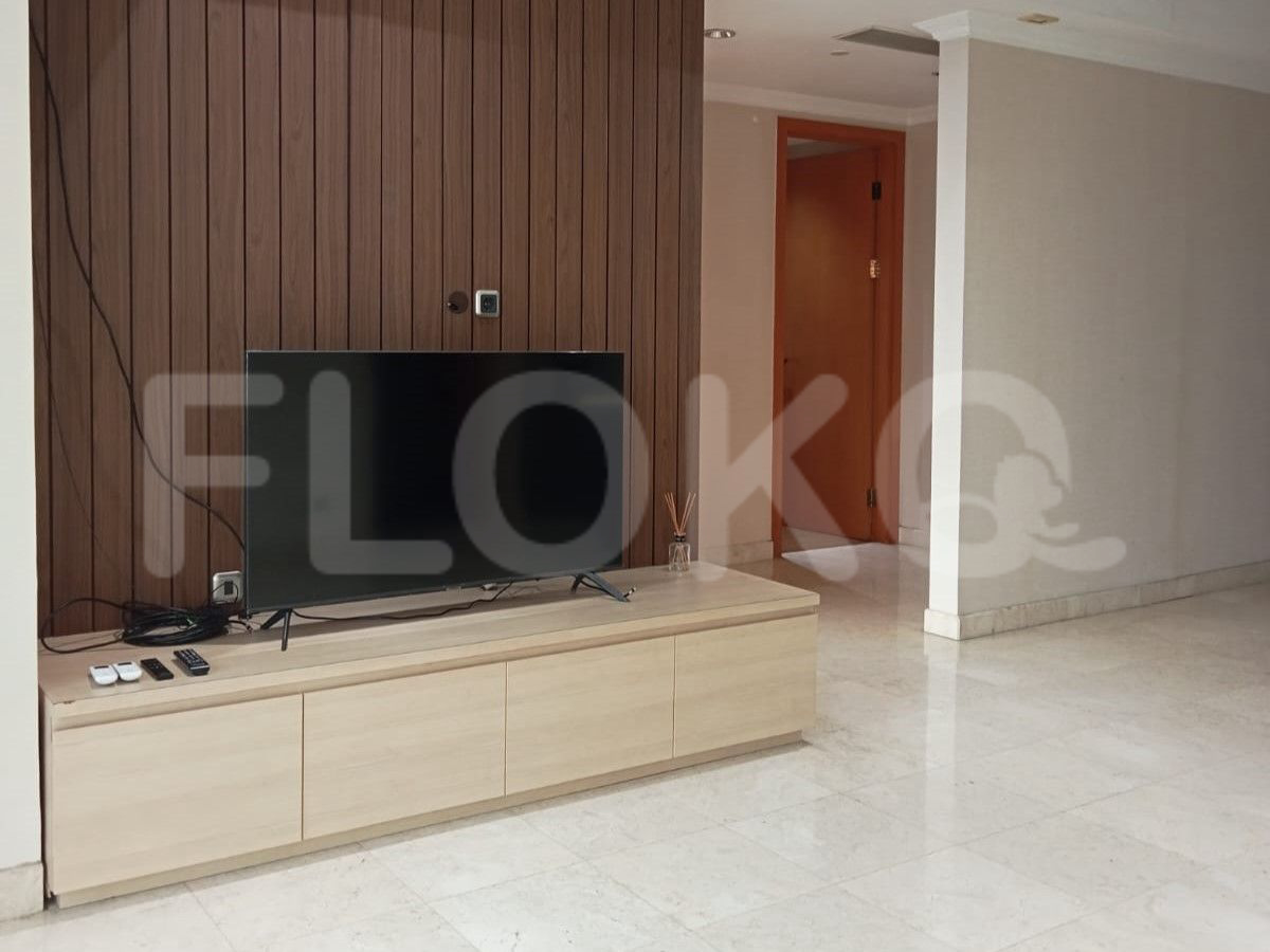 Fsuf fsuf6f Lantai Tinggi | Apartemen 3BR Lengkap, Sudirman